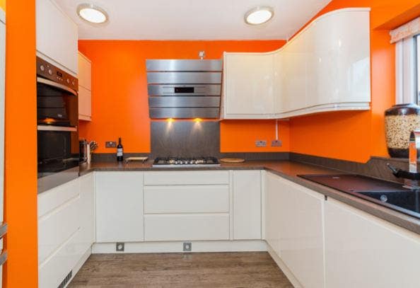 2 rooms available in large house, central Boston Main Photo