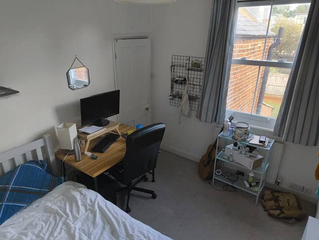 Double Room Available in Lovely Jericho House Main Photo