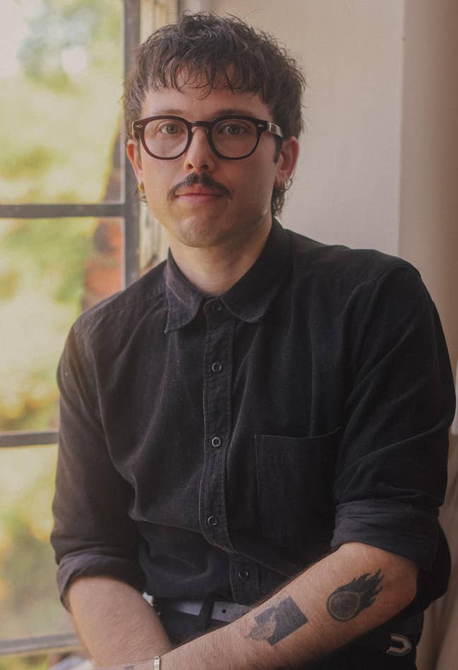 31-Year-Old Filmmaker Seeking Flatshare in London Main Photo