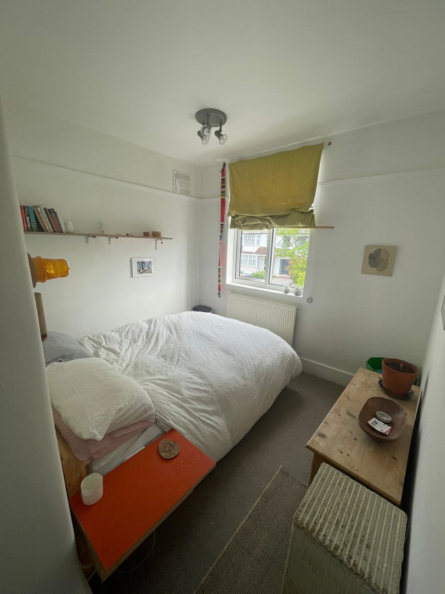 Unfurnished double room Main Photo