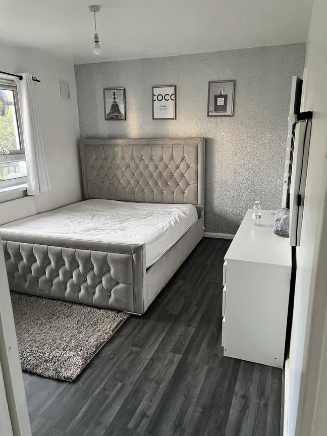 Spacious Furnished Double Rooms Main Photo