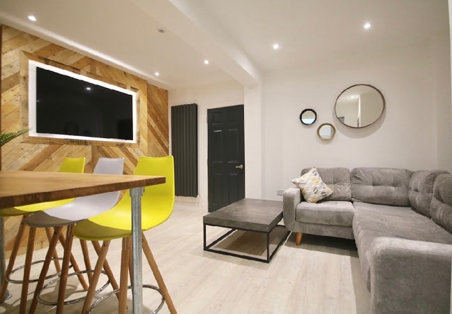 Double room with private wetroom Main Photo