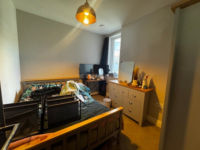 Furnished Doubled Bedroom Available North London Main Photo