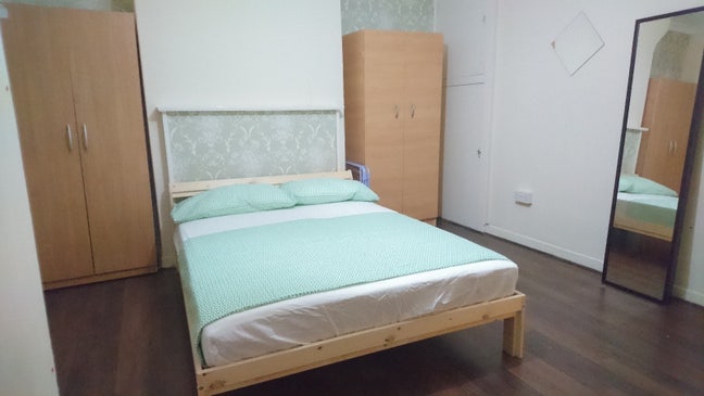 Large DBL room | close to West Ferry/Mile End 🚂 Main Photo