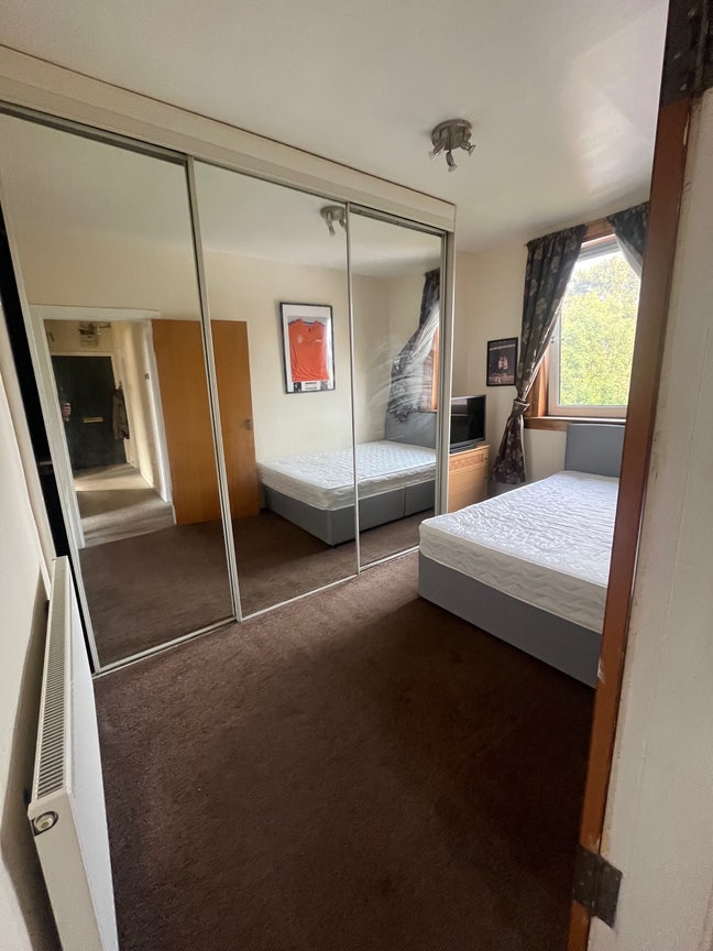 Room for rent just off gorgie road  Main Photo