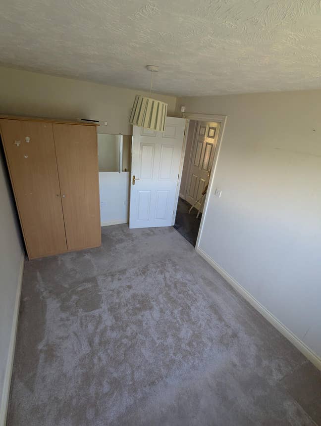 2 Double Bedrooms available  Main Photo
