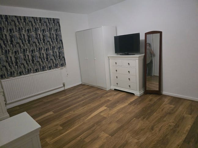 One bed apartment for rent Main Photo