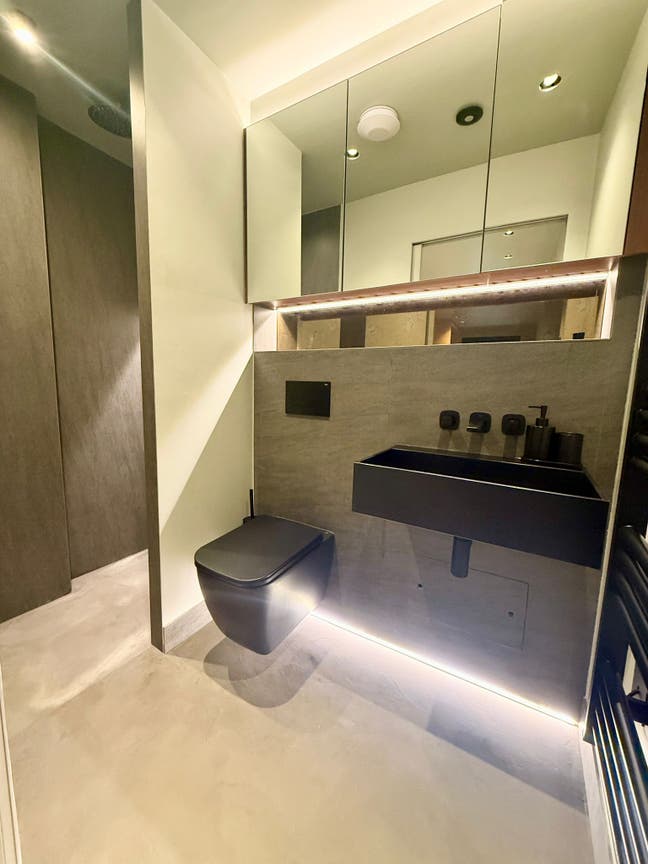 New!! 🔥 Deluxe En-Suite Flat in King's Cross 🔥 Main Photo