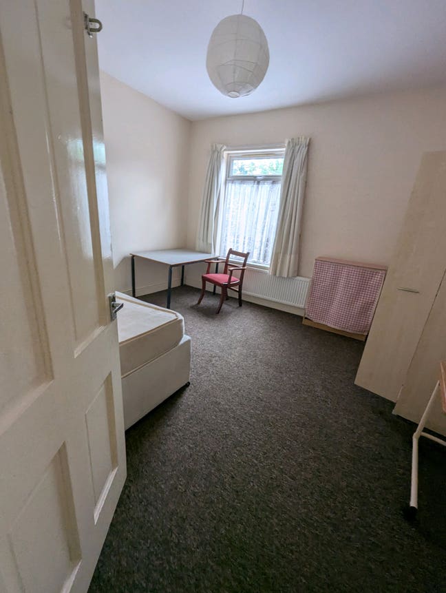 House To Let Main Photo