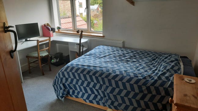 Double room in quiet location  Main Photo