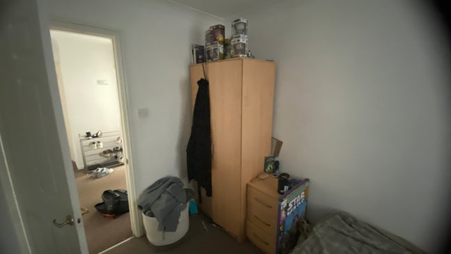 2 Rooms for Rent right by Canterbury West! Main Photo