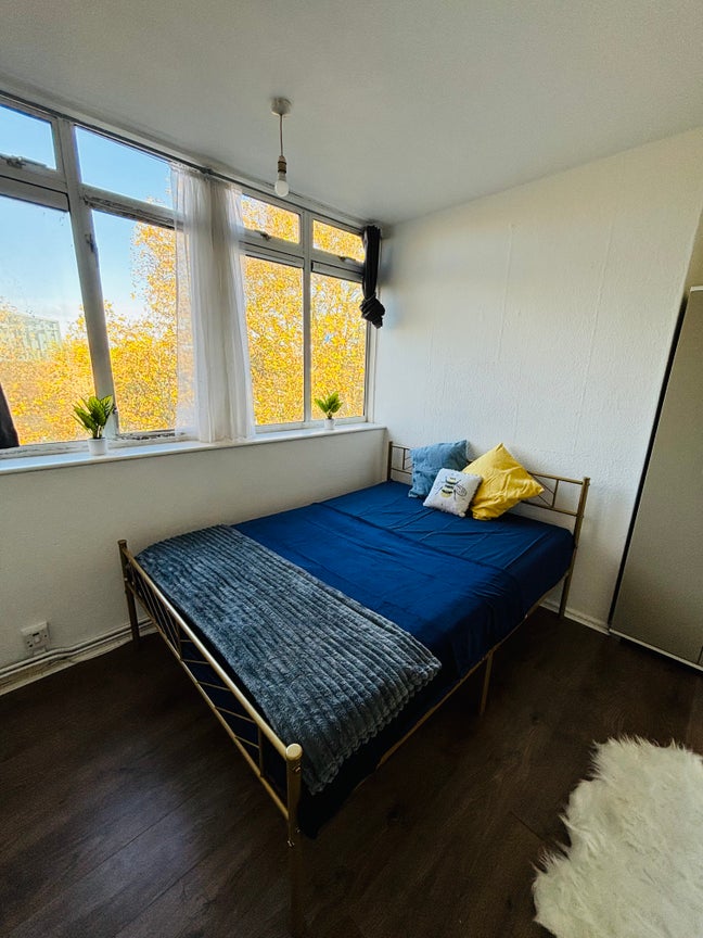 Cheaper Room in Warwick Avenue 😇Prime Location Main Photo