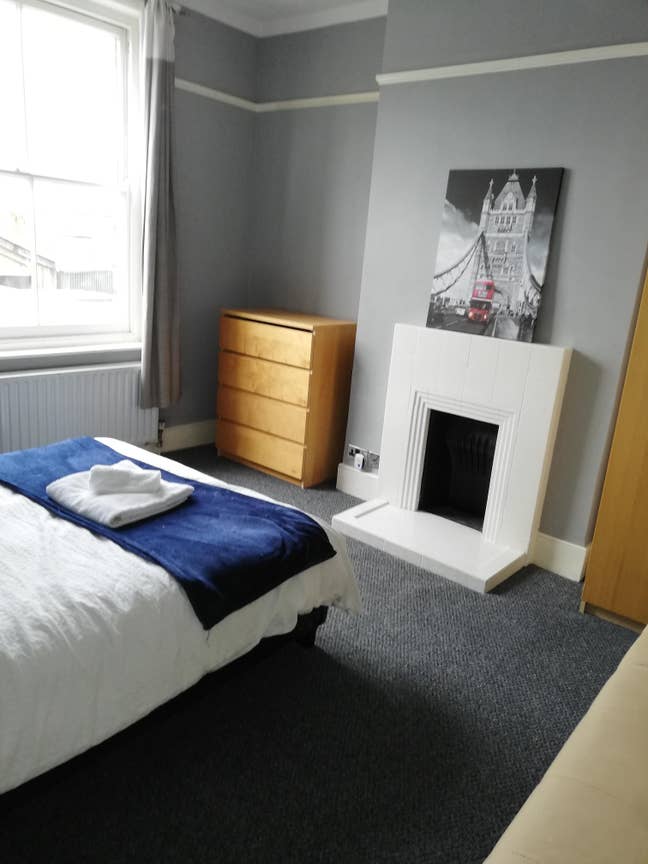 Extra Large Double Room (15 sqm) Streatham Common Main Photo