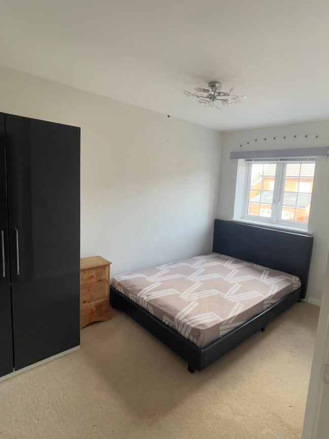£360 All Bills Included  Main Photo