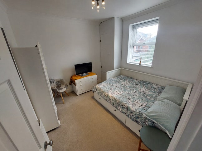 Double Room for Rent in 2 bedroom Flat Main Photo