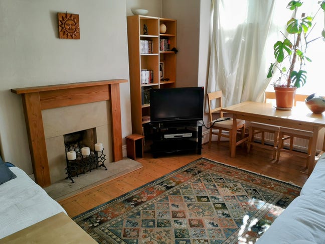 *** Perfect for Two Friends *** 2 X Double Rooms Main Photo