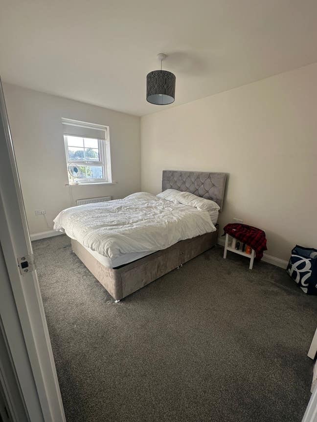 LS3 Room Available Close to City Centre Main Photo