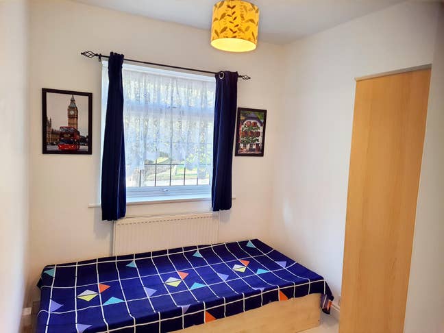 Single Room near Heathrow  Main Photo