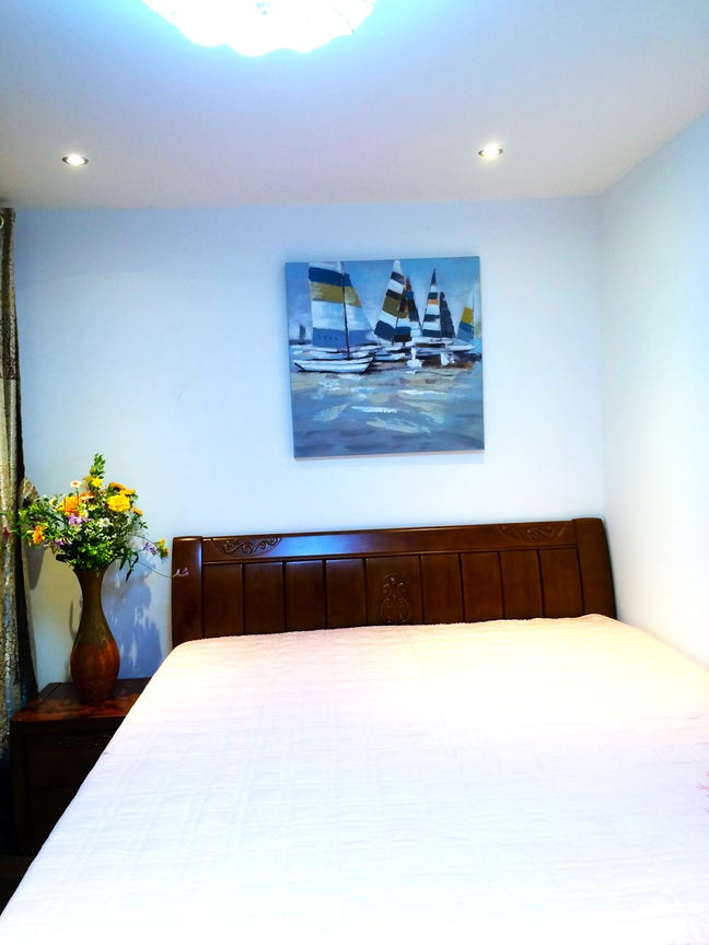 Modern Self-contained Room in Refurbished House Main Photo