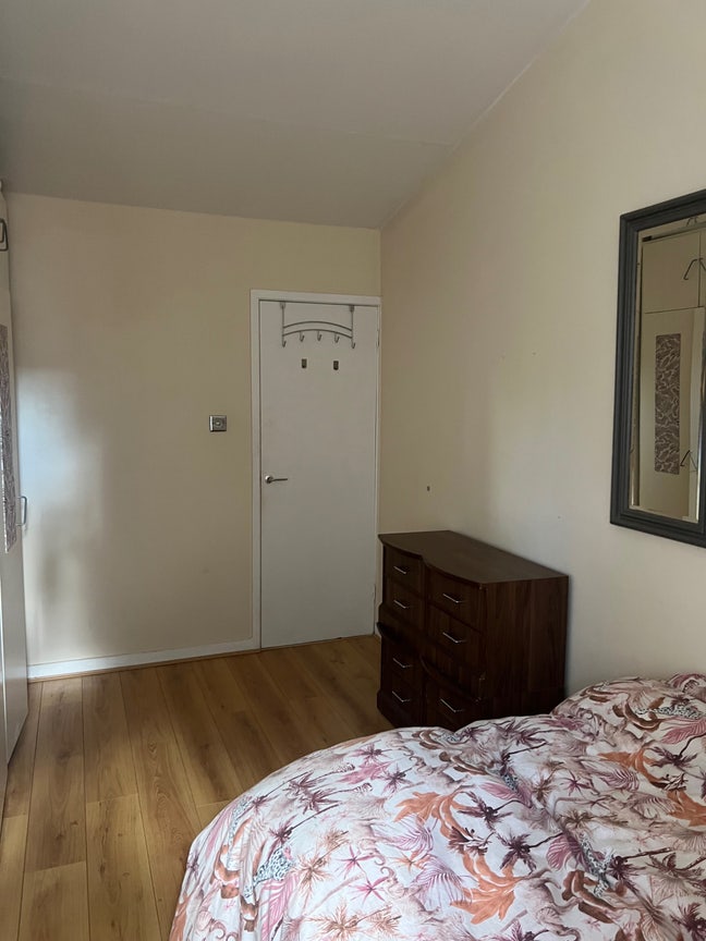 Room to rent  Main Photo