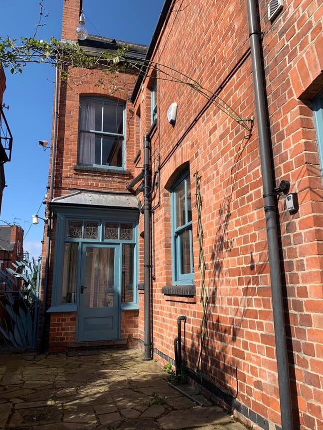 Double Room Ready Main Photo