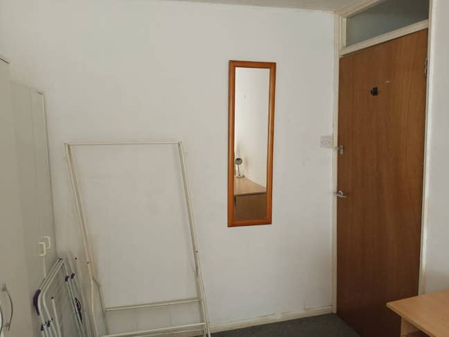 2 Double furnished rooms near Greenwich station. Main Photo