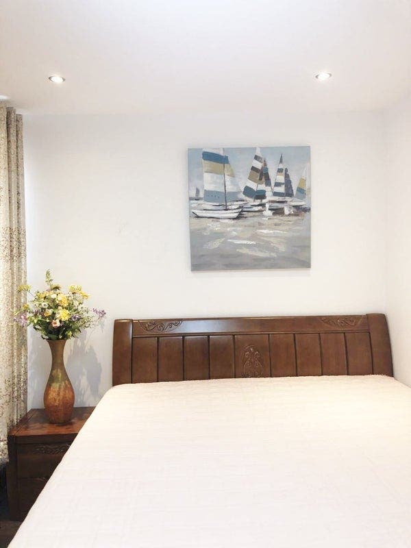 Modern Self-contained Room in Refurbished House Main Photo