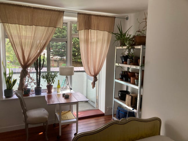 1 room available 10 mins walk from waterloo Main Photo
