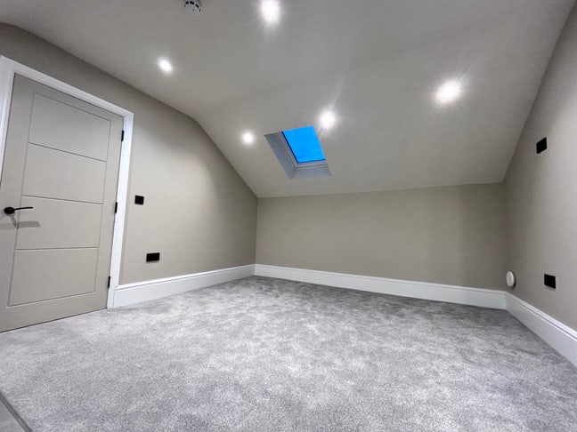Stylish, New, Unfurnished.1 Bed Flat Available Now Main Photo