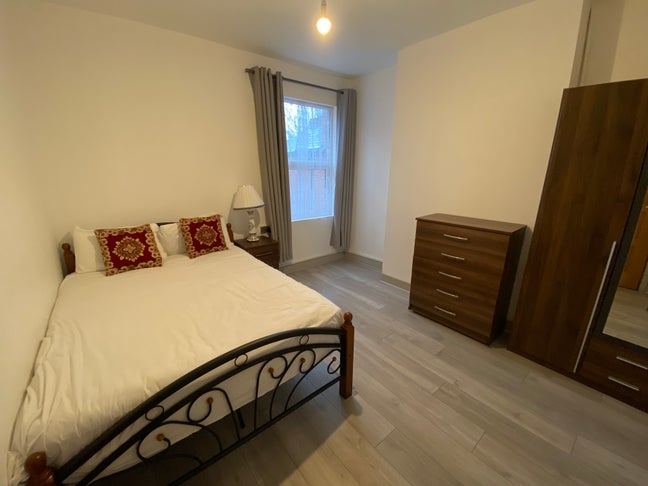 Double Room 20 Min from the Center Main Photo