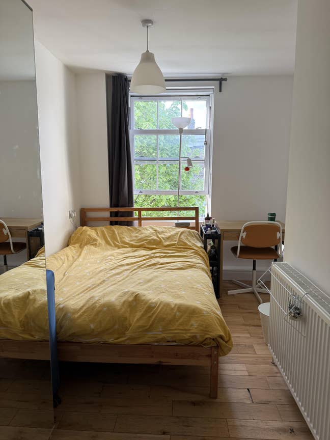 Double Room – 5 Min Walk from King’s Cross Station Main Photo