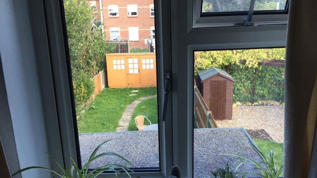 Double room in town centre close to station. Main Photo