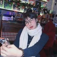 Student Female seeks a single or double room Main Photo
