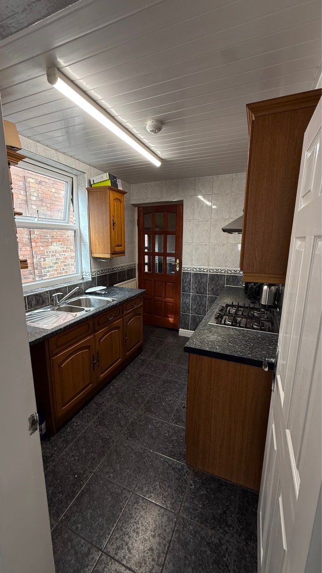 House share in NG8 Main Photo