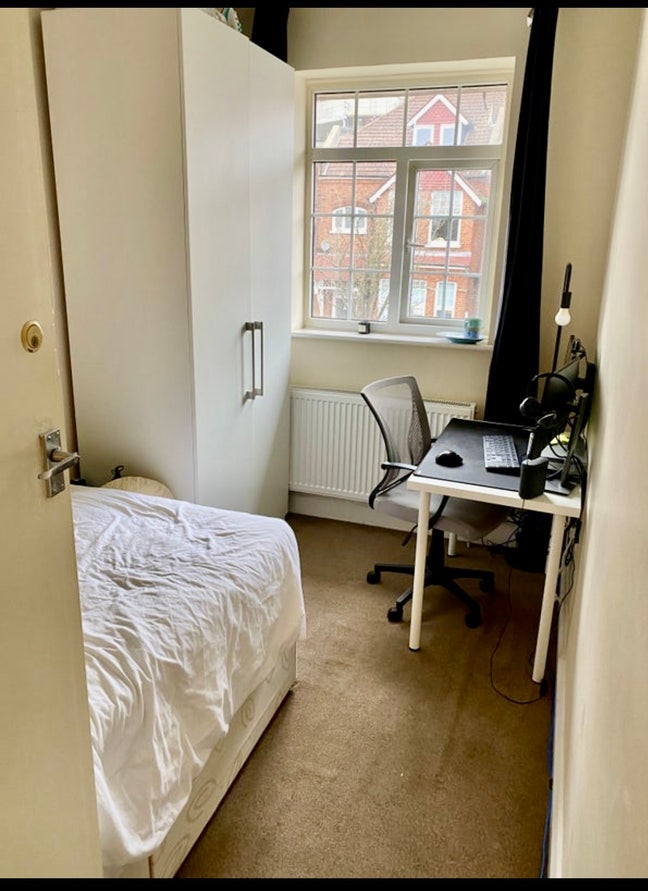 Double room- incl bills , Ctax, cleaner Main Photo