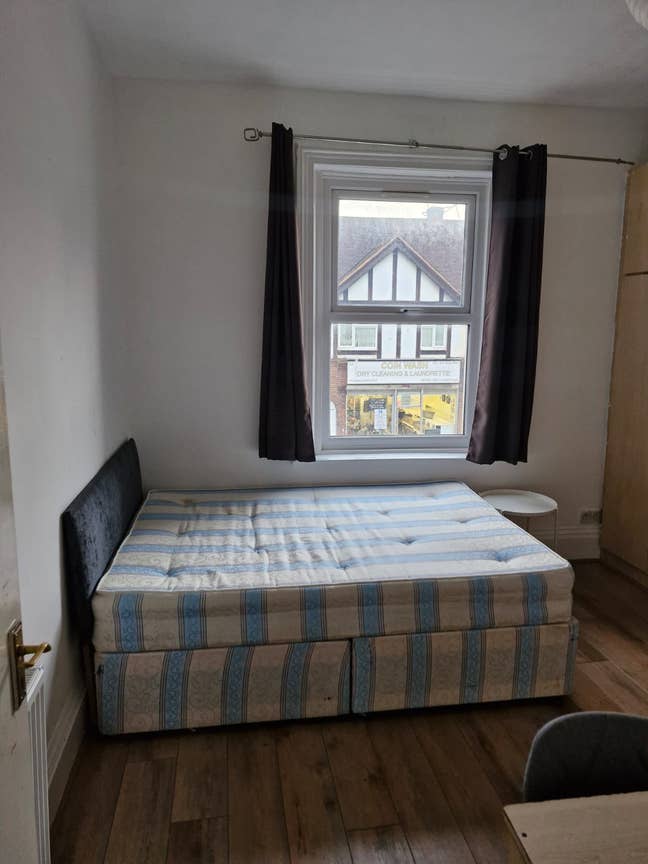 Kingston Students Double Room Available Now Main Photo