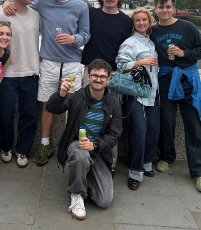 Looking for a friendly, tidy flat share  Main Photo