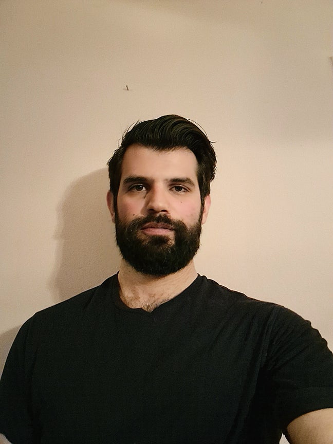 29 year old Male seeks a single or double room Main Photo