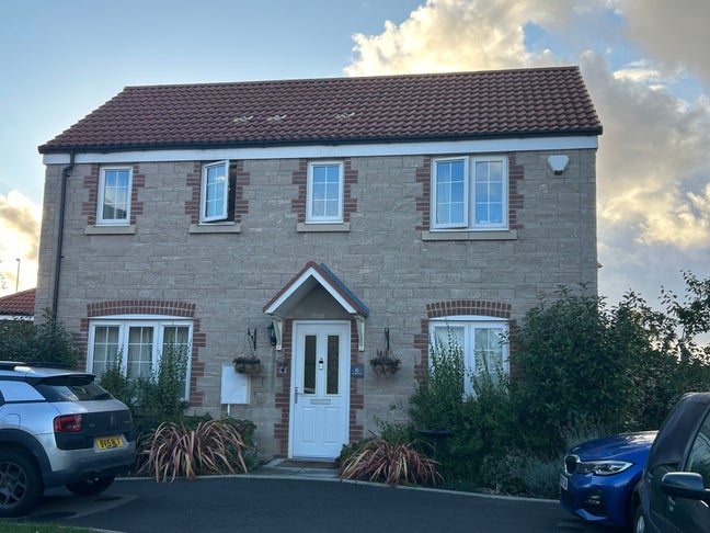 Furnished Double Room to Rent (bills inc) Main Photo
