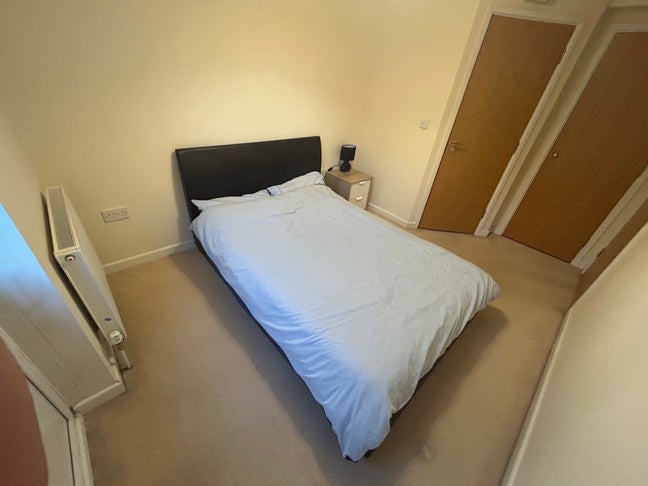 Double En-Suite in Central Location Main Photo