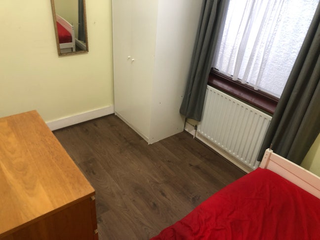 Room to Rent  Main Photo