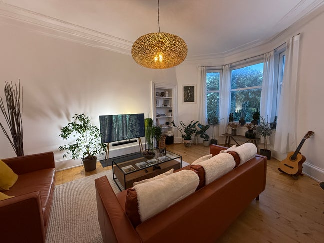 Furnished Double Room in Stylish Cessnock Tenement Main Photo