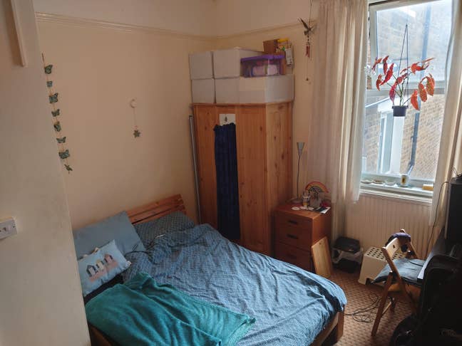 Double Room// Kilburn// House Share Main Photo