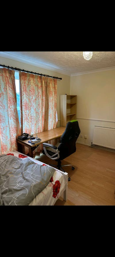 1 double room near university  Main Photo