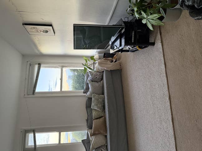Double Room in Clapham Old Town – 5 Mins to Common Main Photo