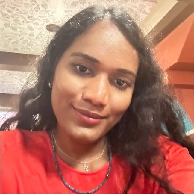 27 year old Female seeks a single or double room Main Photo