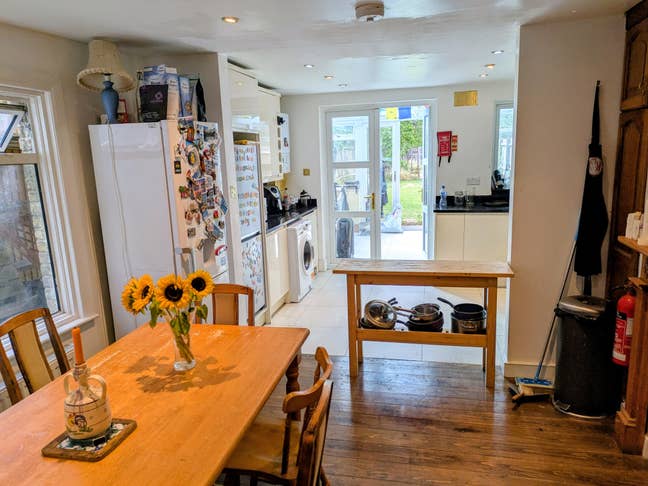 2 rooms in Dulwich House Main Photo