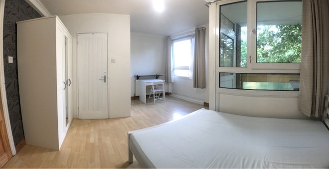 DBL en-suite room | 4min walk to Devons road DLR 🚂 Main Photo