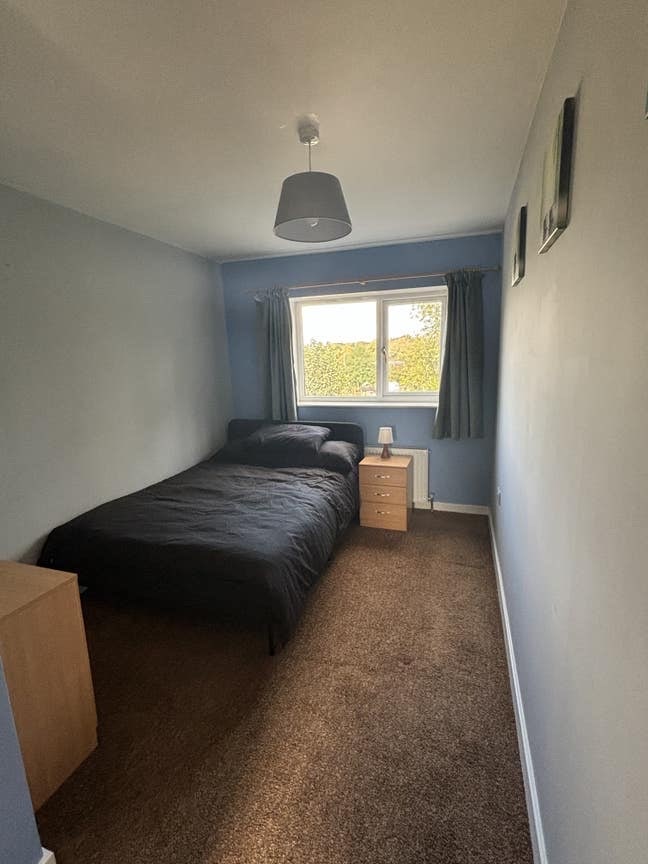 LS4 Burley Road Room Available Main Photo