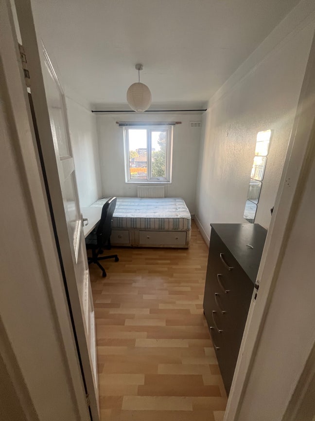 Room in Whitechapel! Main Photo